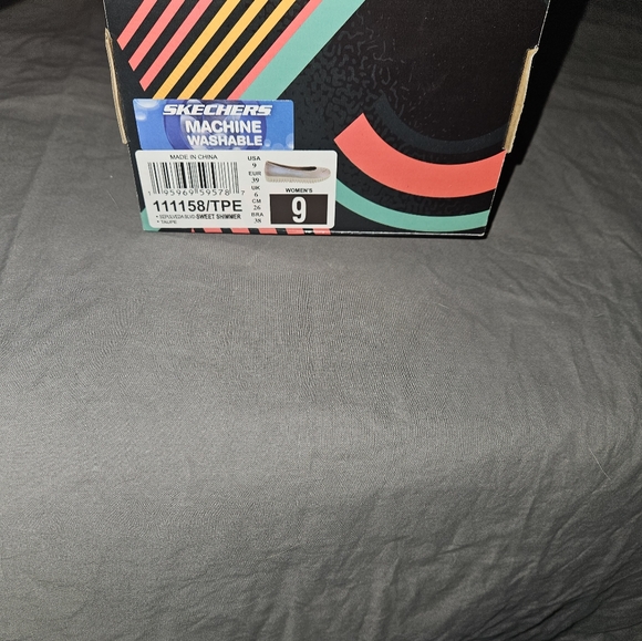 Sketchers Foamies 9 - Picture 3 of 3